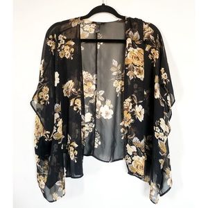 Forever 21 Floral Kimono Style Sheer Lightweight Top